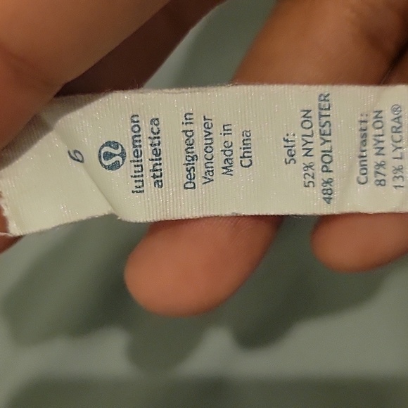 Lululemon Spring breakaway short - Picture 5 of 6